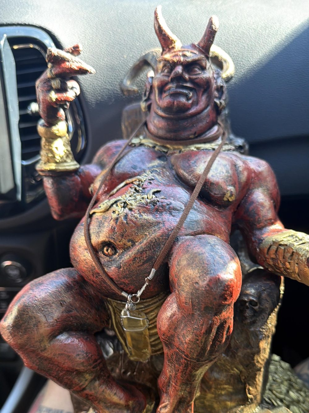 Estátua ritual usada nos trabalhos de prosperidade